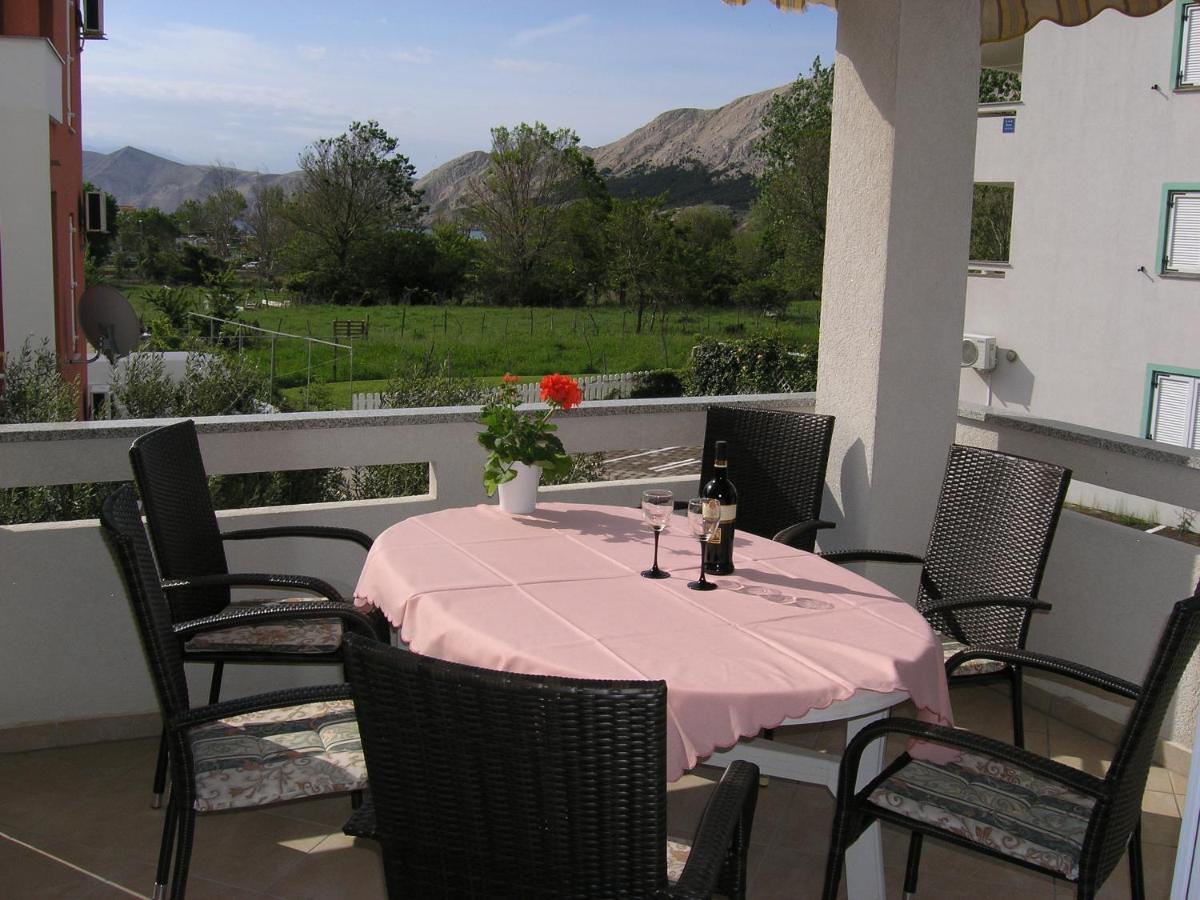Apartments Biljana For Relaxing Holidays In Baska Buitenkant foto